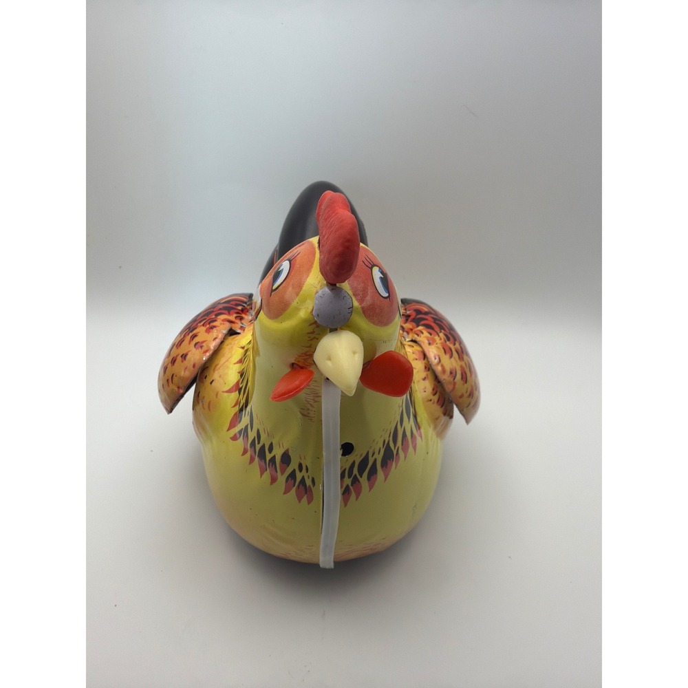 Vintage Tin Hen Laying Eggs Battery Operated Toy with Box and 4 Eggs - Picture 6 of 8